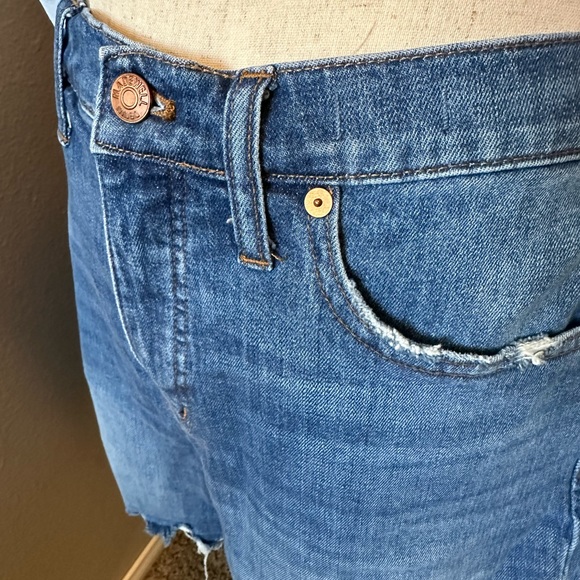 [Madewell] High Waist Mid Length Denim Shorts - Picture 11 of 12